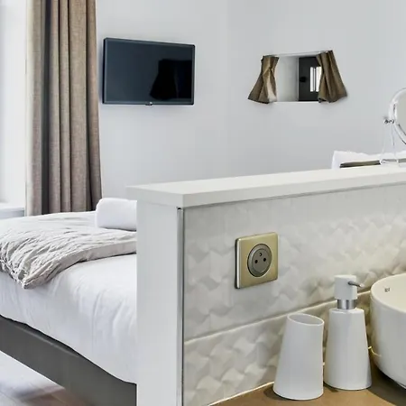 Pavillon De La Hotel 3*