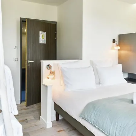Pavillon De La Hotel 3*