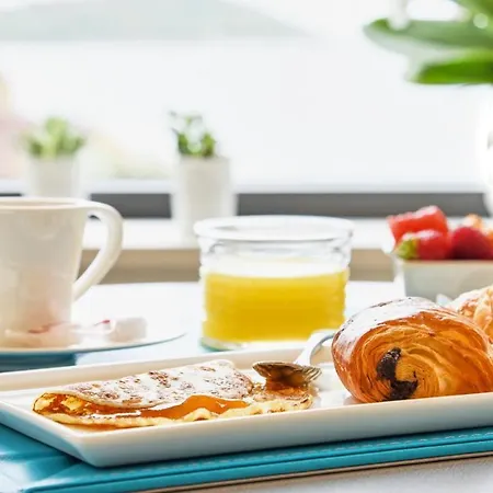 Hotel Pavillon De La 3*